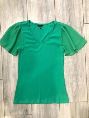 Violets & Roses Emerald Green Short Sleeve Blouse XS